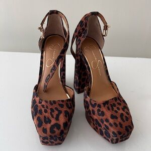 Jessica Simpson Leopard Print Platform Heels size 5